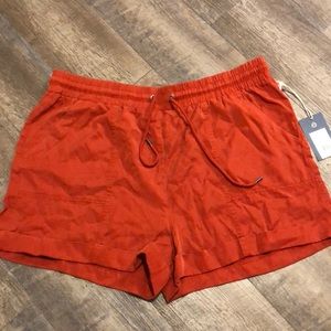 Universal Thread NWT shorts